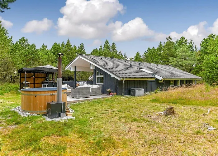 Bv237-blavand-gl-hovej-4 Holiday home *